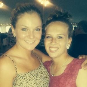 Meet your Posher, Christina